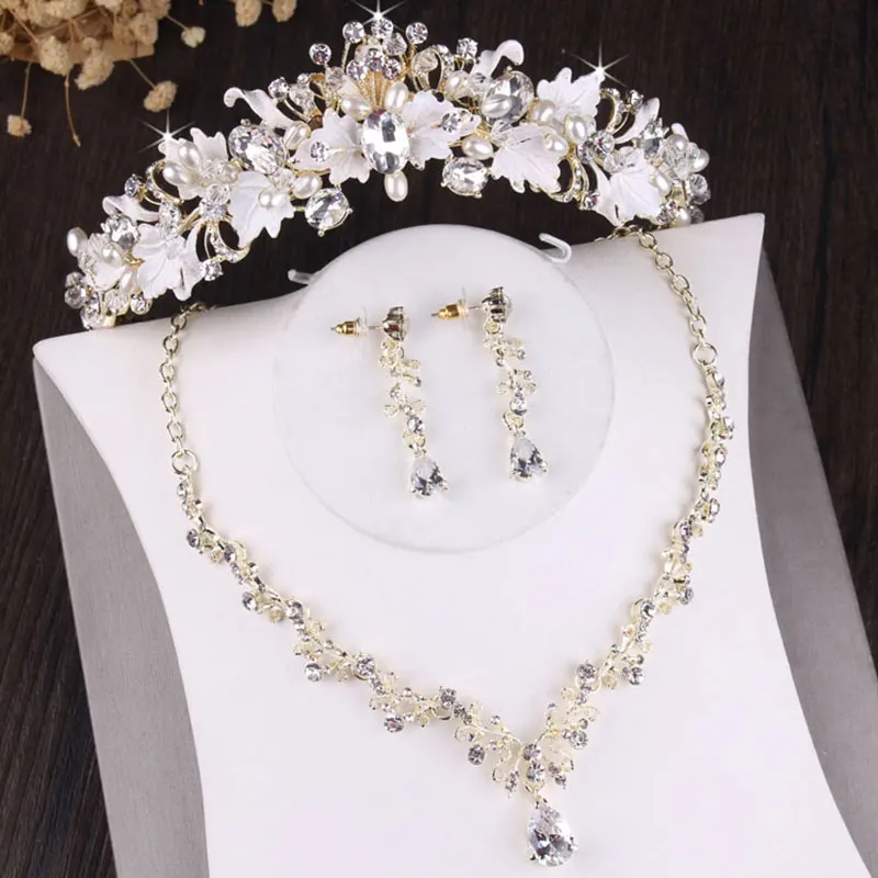 KMVEXO Vintage Crystal Leaf Pearls Costume Jewelry Sets Rhinestone Choker Necklace Earrings Tiara Crown Wedding Jewelry Set