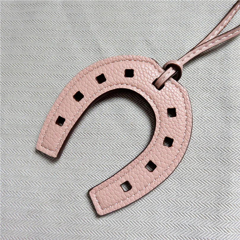 Fahion PU Leather Horseshoe Pattern Bag Pendant Cute Bag Jewelry Women Handbag Accessories Keychain Car Key Rings