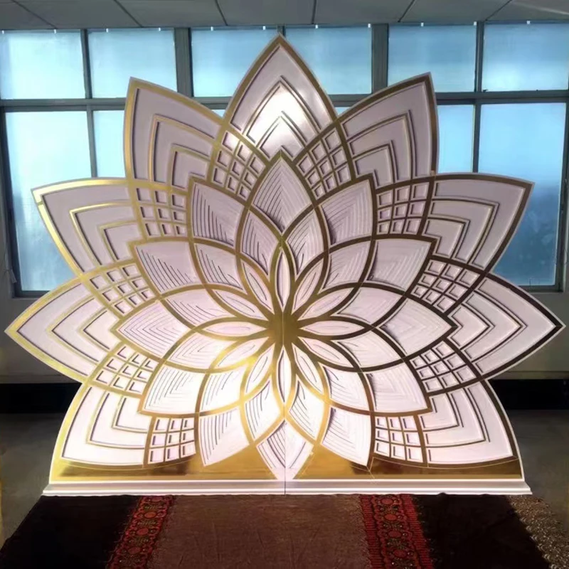 

Promotion Exquisite Lotus Shape Golden Mirror Wedding Stage Backdrop Decoration