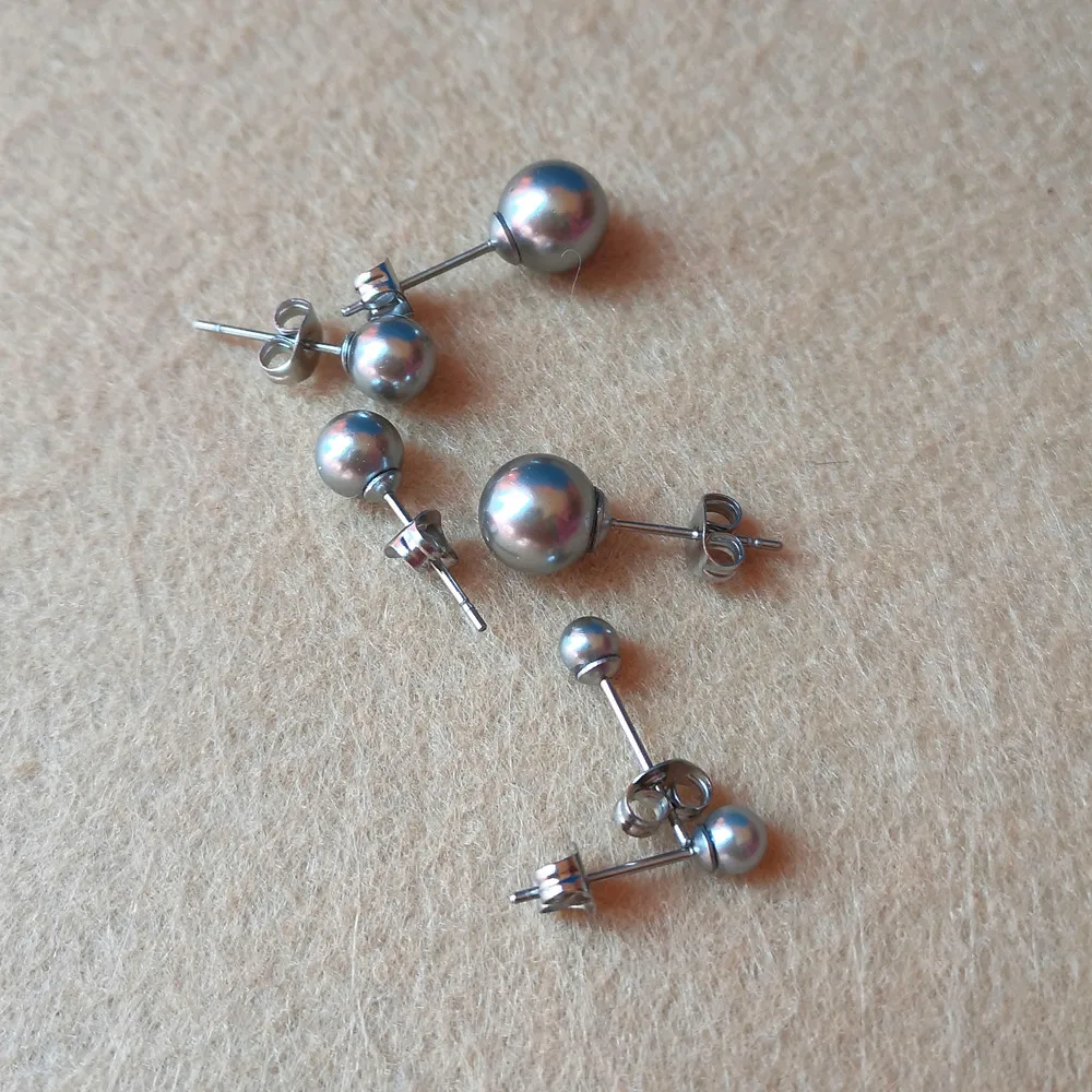 316L Stainless Steel With Senior Grey Nature Shell Pearls Stud Earrings  No Fade Allergy Free