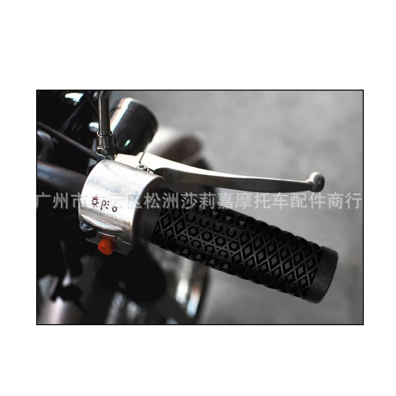 Cafe Race Motorcycle Handlebar Grip Retro Rubber Handle Bar Non Slip Unviersal Vintage Grip 22MM 7/8\