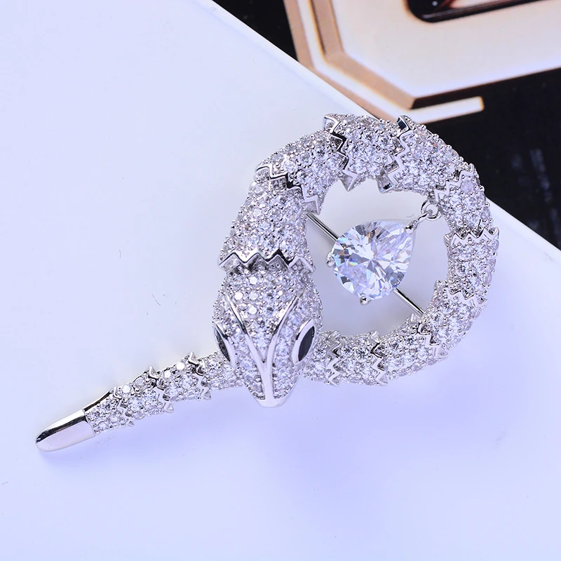 Fashion Animal Snake Women Men Brooches Pins Luxury Cubic Zirconia Crystal Brooch Serpent Charm Scarf Pin Accessories Jewelry