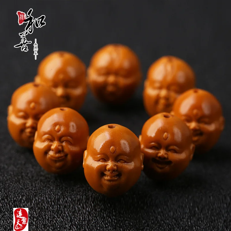 Olive core carving is very happy. Play with olive Hu bracelet. Olive core bracelet for men and women