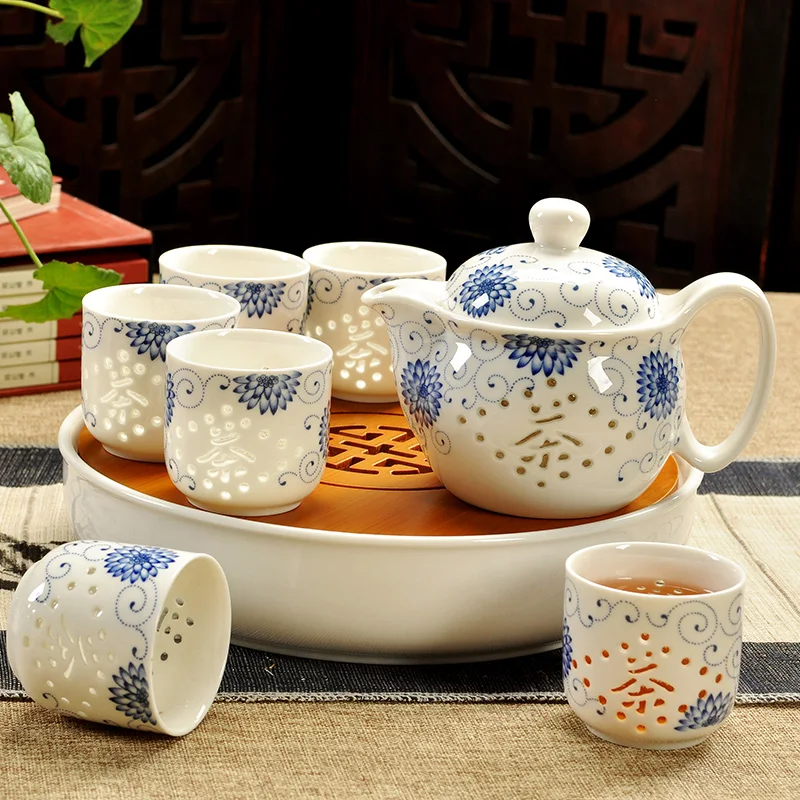 Retro Chinese Kung Fu Ceramic Teapot with Strainer Handmade Dragon Flower Puer Tea Pot 350ml Porcelain Samovar Kungfu Teaware