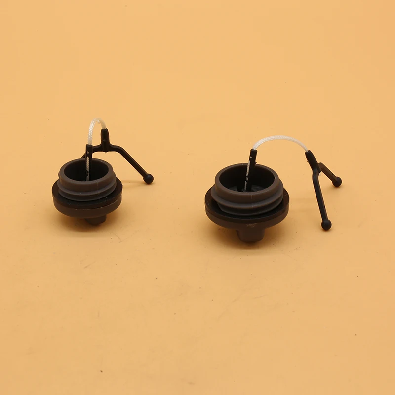 Benzina Olio Combustibile Del Serbatoio Fillter Cap Fit For HUSQVARNA 61 66 272 268 42 266 Fit JONSERED 600 Serie Da 1985 in poi Motosega Parti