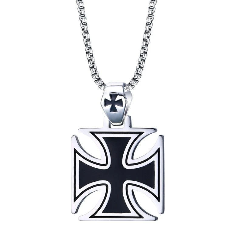 Punk Black Knight Cross Pendant Necklace for Men Fashion Casual Amulet Jewelry Gift