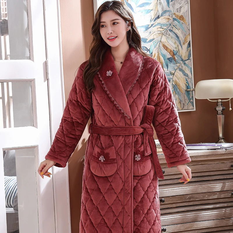 Women Long Warm Three Layers Quilted Coral Fleece Bathrobe Winter Thick Flannel Thermal Robe Kimono Dressing Gown Bride Peignoir