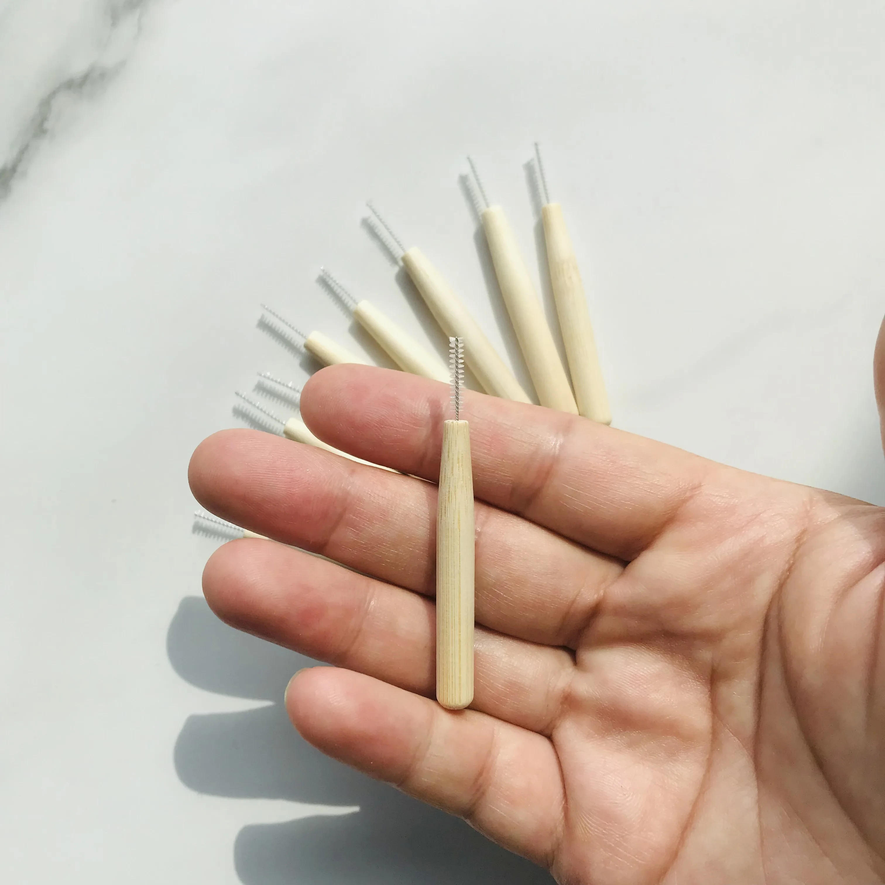 100 pcs ECO Friendly Bamboo Baby Brush for Brow Perm Tinting Lash Extension Brush Mascara Wands Biodegradable Interdental Brush