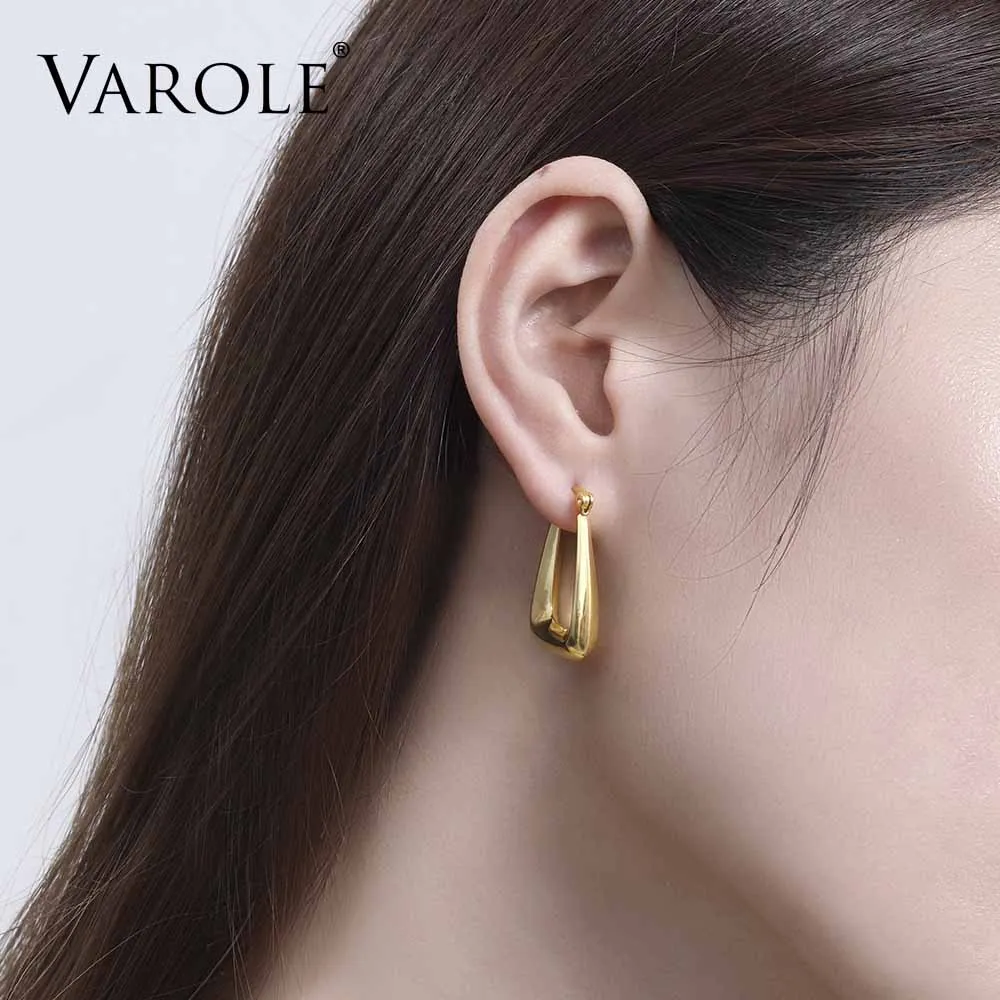 VAROLE 3D U Shape Hoops Earrings Fashion Jewelry For Women Gold Color Cute Geometric Small Circle Hoop Earings Jewelry Gift