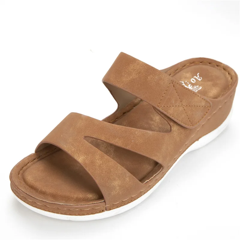 

Босоножки Mazefeng женские из лакированной кожи, однотонные повседневные уличные летние тапочки на платформе, модная женская обувь, размеры 36-41