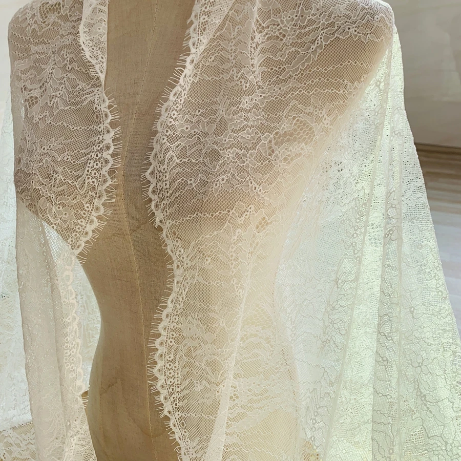 Width 100CM, Length 3 Meters Subtle Eyelash French lace Chantilly Lace Lady Dress Patchwork Lace Material Nice!