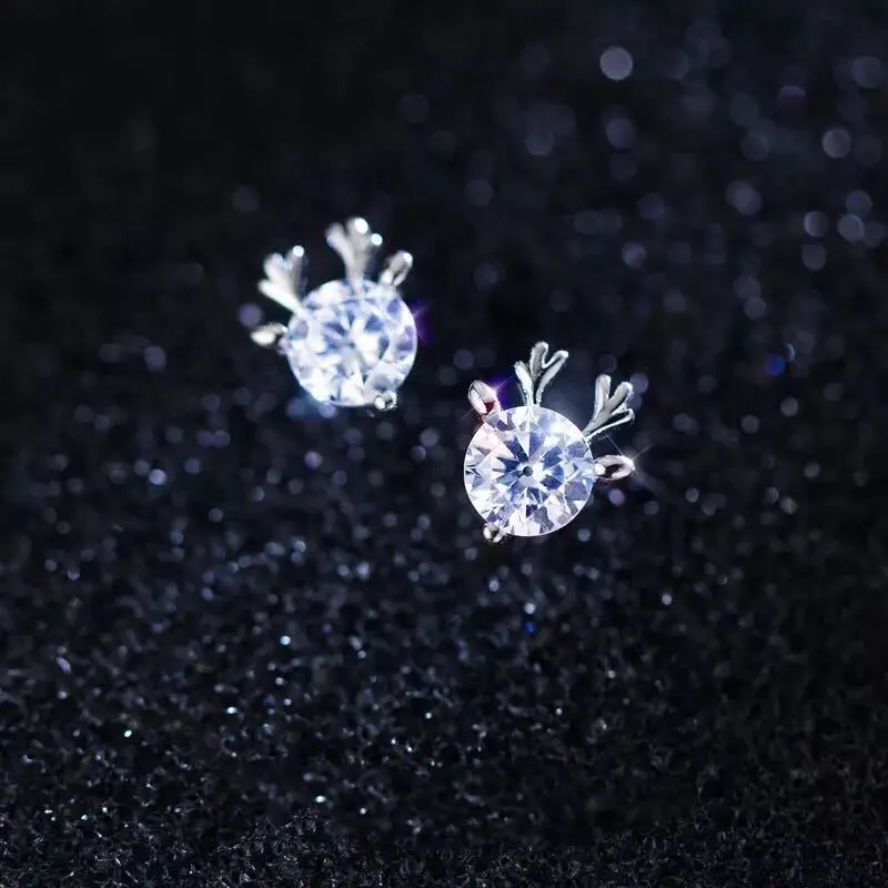 New Christmas Deer Stud Earrings for Women Cute Animal Elk Rhinestone Earring Merry Christmas New Year Wedding Jewelry Gifts