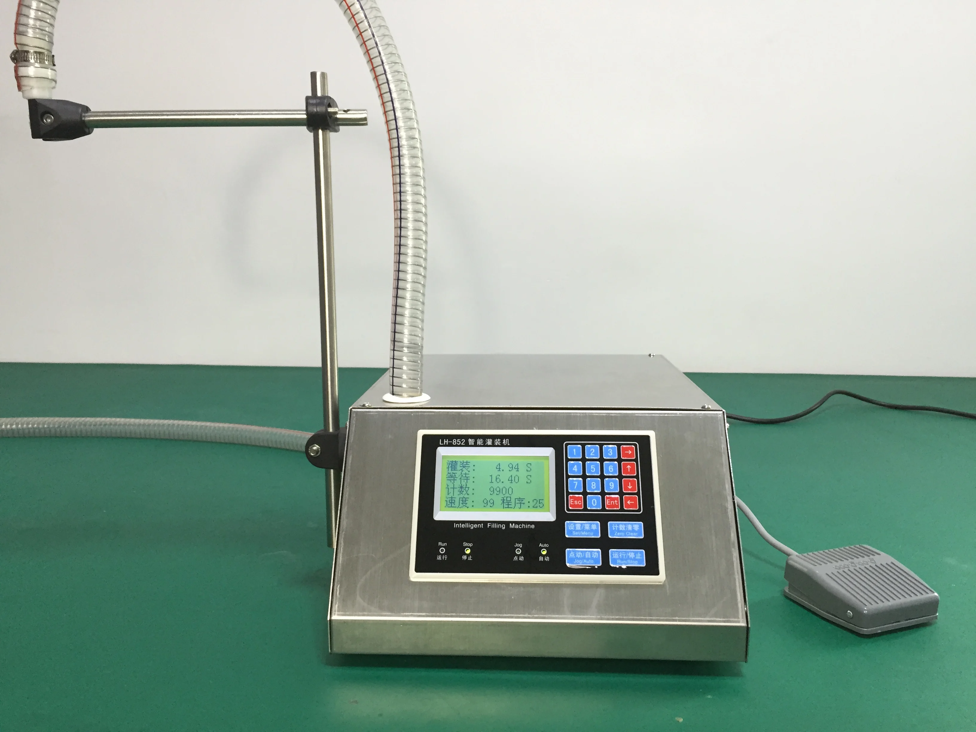 LH-852 Automatic Quantitative Liquid Filling Machine for Viscous Liquid Shampoo 110 V 220 V