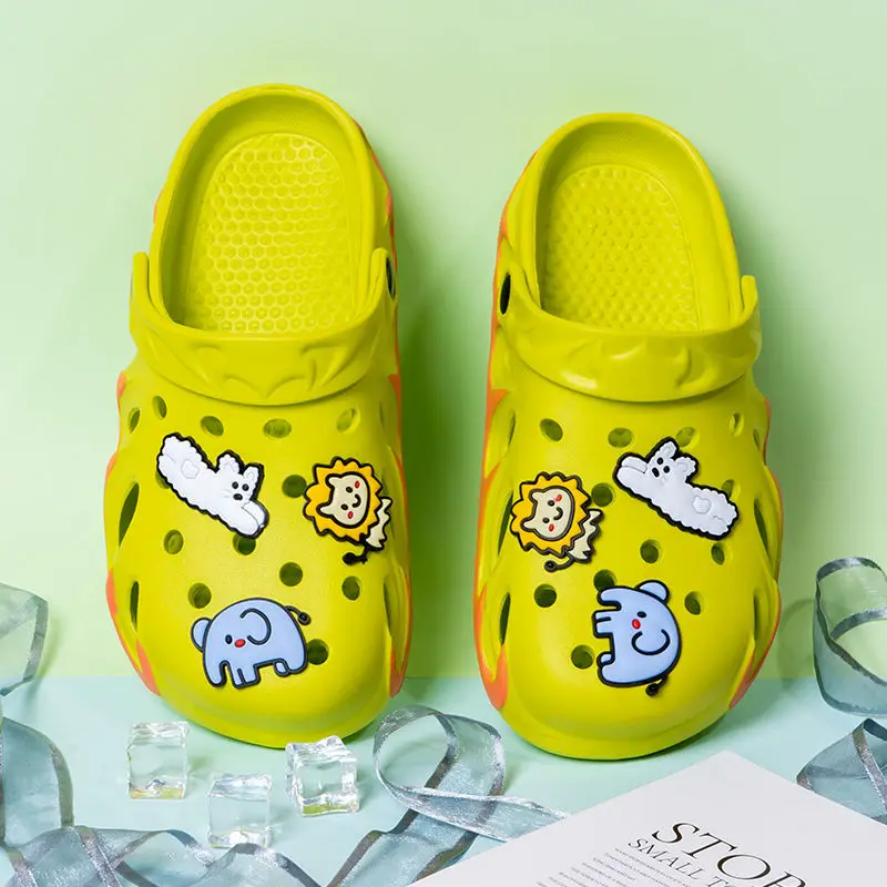 Summer Hole Shoes Children's Slippers Baby Home Indoor Soft Bottom Non-slip Anti-collision Sandals And Slippers Cartoon Clogs