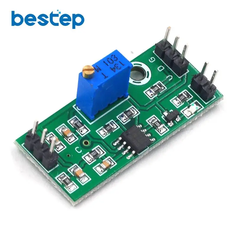 LM393 3.5-24V Voltage Comparator Module High Level Output Analog Comparator Control With LED Indicator