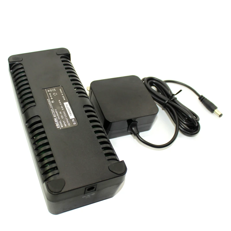 South GPS Battery BTNF-L7408W BTNF-L7411W Charger with 4-slots CH-SA3012