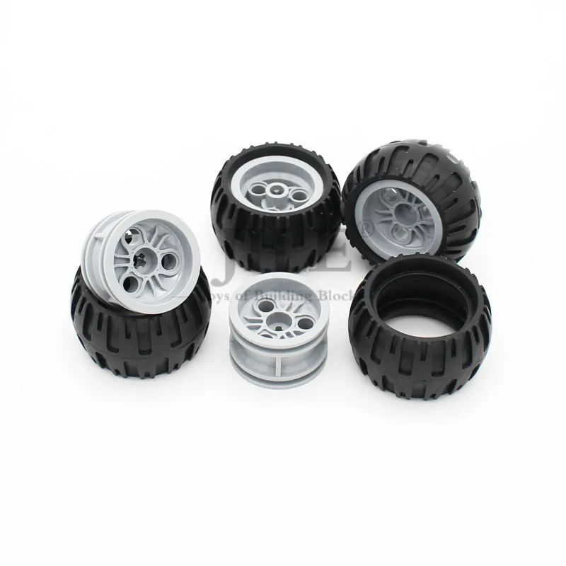 Technology Wheel 30.4mm D. x 20mm No Pin Holes with Tire 43.2 x 22 ZR 56145 44309 61481 High-Tech MOC Building Blocks Bricks