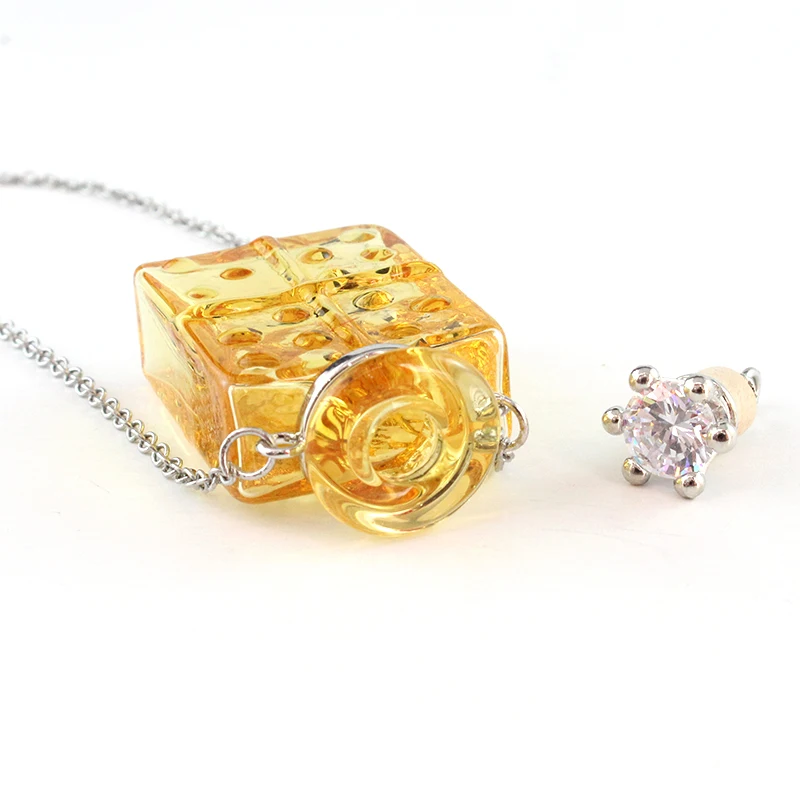 1PC Pet Hair Locket Urn Jewelry Urn Necklace Ash Necklace Keepsake Urn Necklace for Ashes Glass Locket Necklace