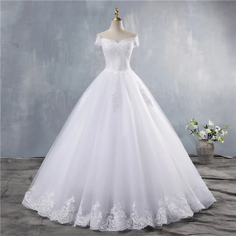 ZJ9143 2023 White Ivory Lace Appliques Ball Gown Cheap Off The Shoulder Short Sleeves Bridal Dress Wedding Dresses