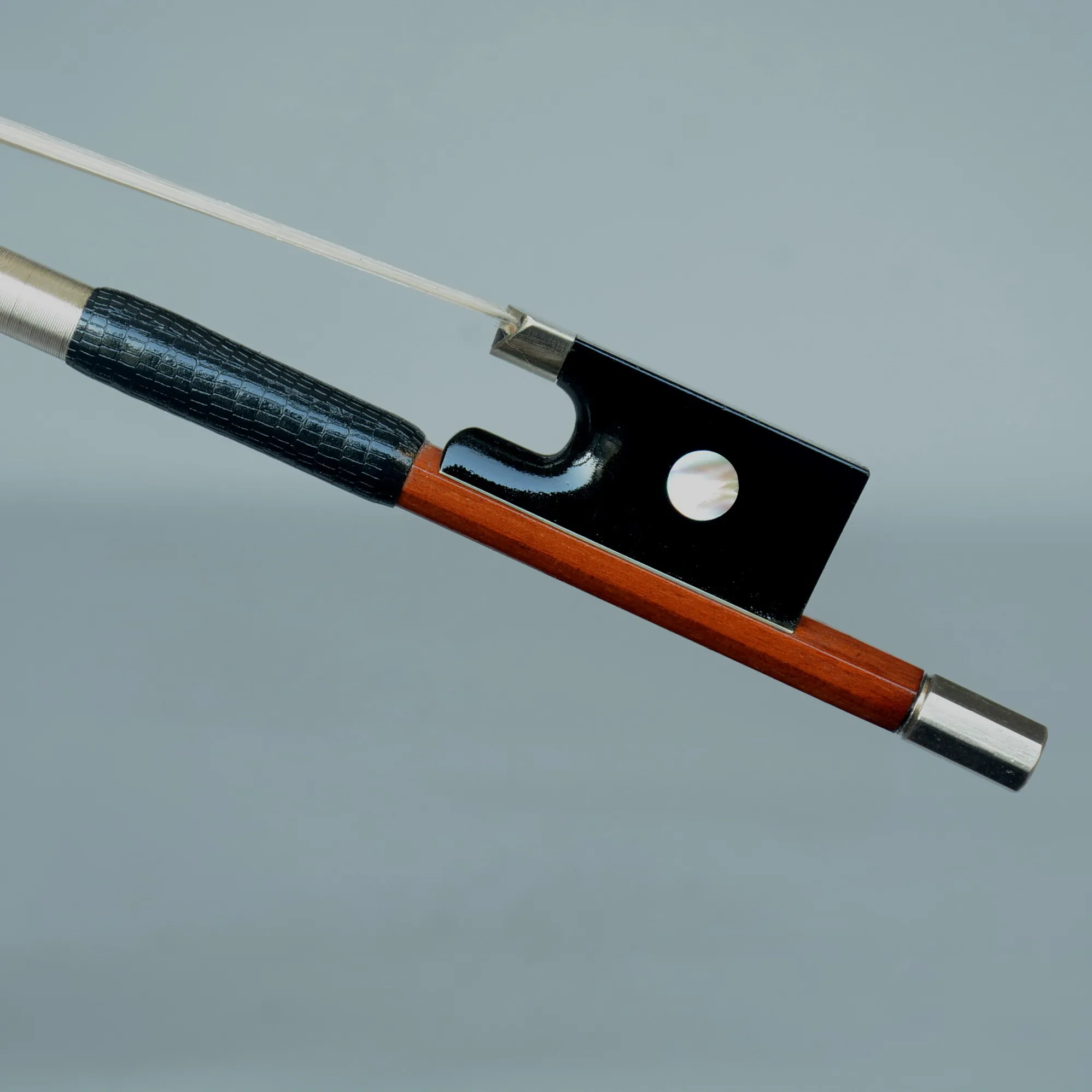 Best model !A Brazil Violin Bow!choose wood 1/500,excellent performance!