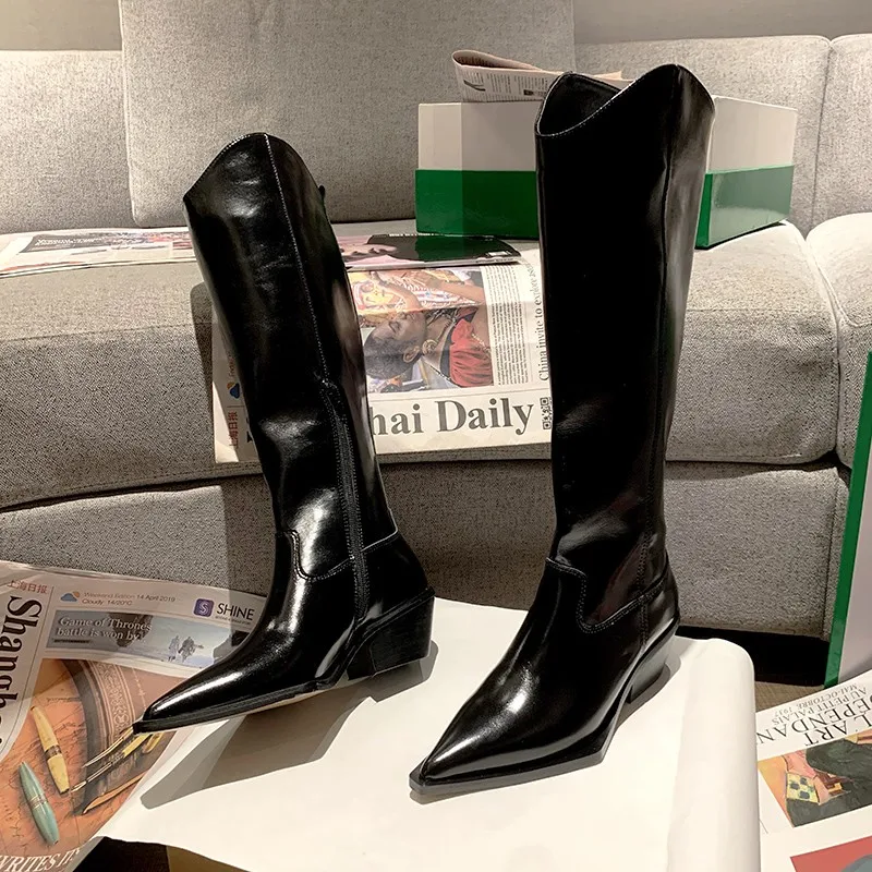 Nuovo autunno inverno donna stivali alti al ginocchio con punta a punta in metallo stivali da equitazione in vera pelle di vacchetta da donna scarpe