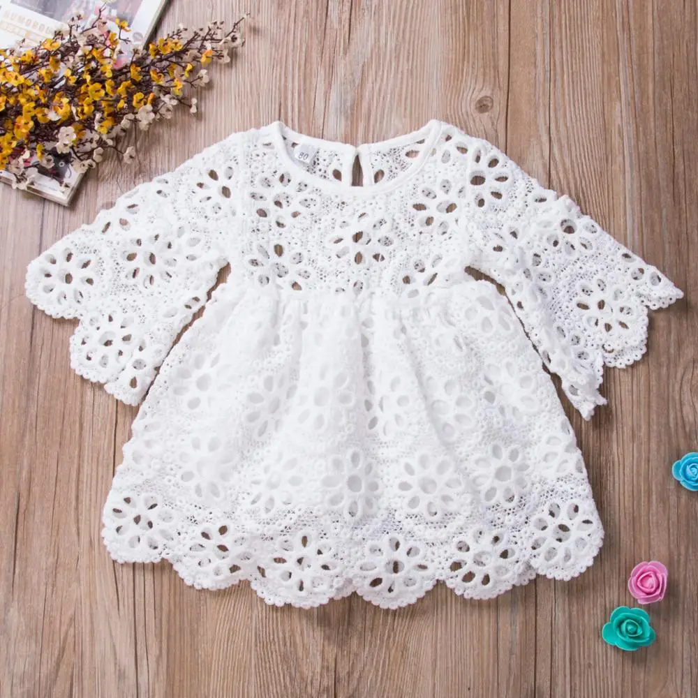 Fashion Family Matching Clothes Mother Daughter Dresses White Hollow  Floral Lace Dress Mini Dress Mom Baby Girl Party Clothes