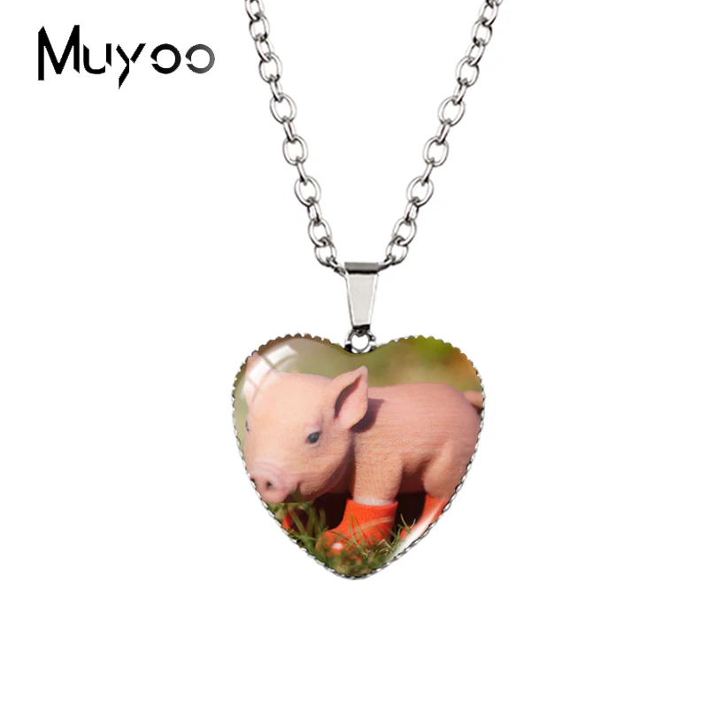 2021 New Cartoon Pet Pig Lovely Piggy Glass Cabochon Heart Pendants Funny Pigs Patterns Handcraft Heart Necklace HZ3