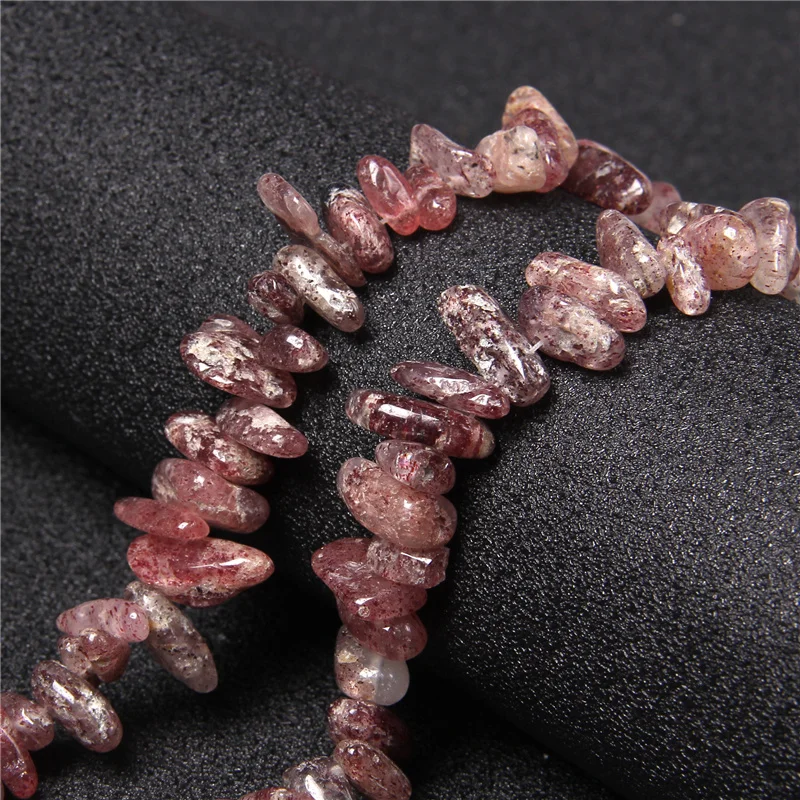 Fashoin Strawberry Quartz Stick Bead Long Teeth Shape Point Beads Quartz Stone Charms Fit Jewelry Making Handmade Necklace DIY