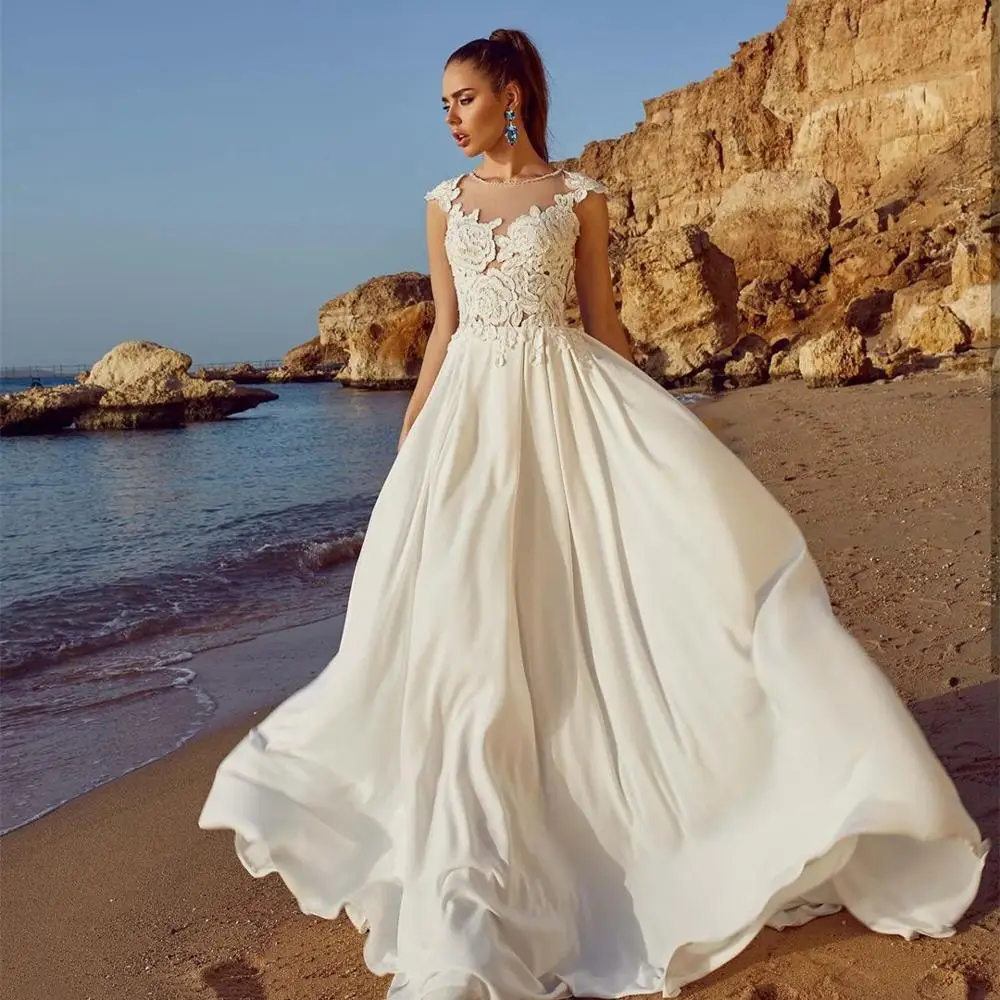 Abito da sposa da spiaggia Scoop lunghezza del pavimento Chiffon semplice Appliques di pizzo economico elegante Robe De Mariee Sweep Train su misura