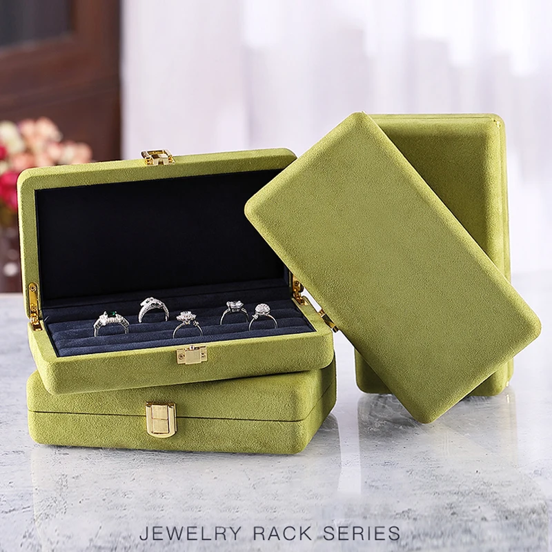 

New boutique jewelry storage box, creative microfiber material ring and necklace set display box