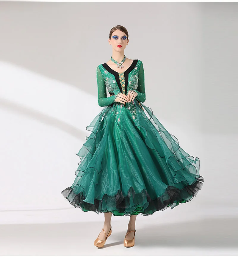 Luxury Green Ballroom Dancing Dress Women 2025 New Professional Stage Standard Flamenco Waltz Tango Ballroom Dance Dresses