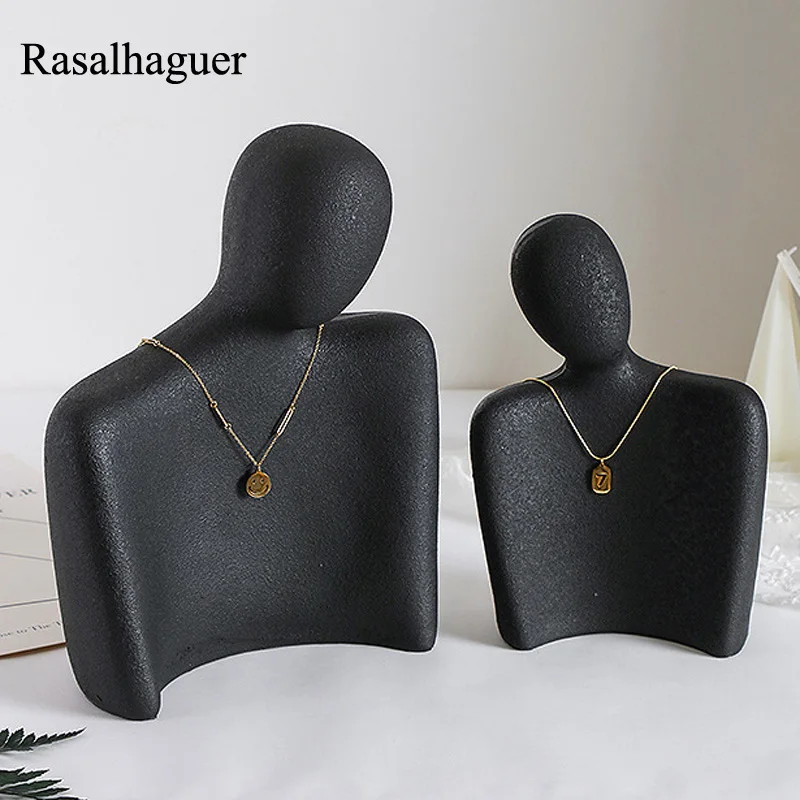 Nice 2pcs/Set Black Matte Resin Necklace Jewelry Display Stand Medium Side Portrait Model Necklace Matte Resin Display Props