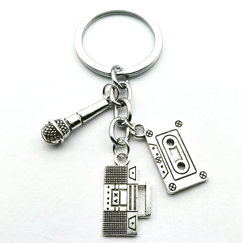 جديد خمر شريط مسجل صغير المفاتيح ستار المطارد هدية ميكروفون نموذج لطيف قلادة المفاتيح نجمة تذكارية DIY بها بنفسك اليدوية