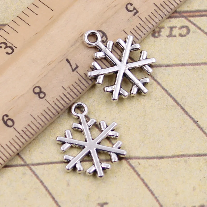 

30pcs Charms Snow Snowflake 20x15mm Tibetan Bronze Silver Color Pendants Crafts Making Findings Handmade Antique DIY Jewelry