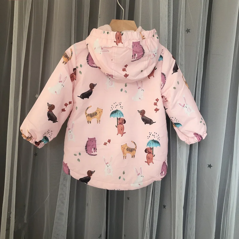 2020 brand new autumn/winter gilrs pink windproof hooded jacket with animal print, size 3Y to 8Y