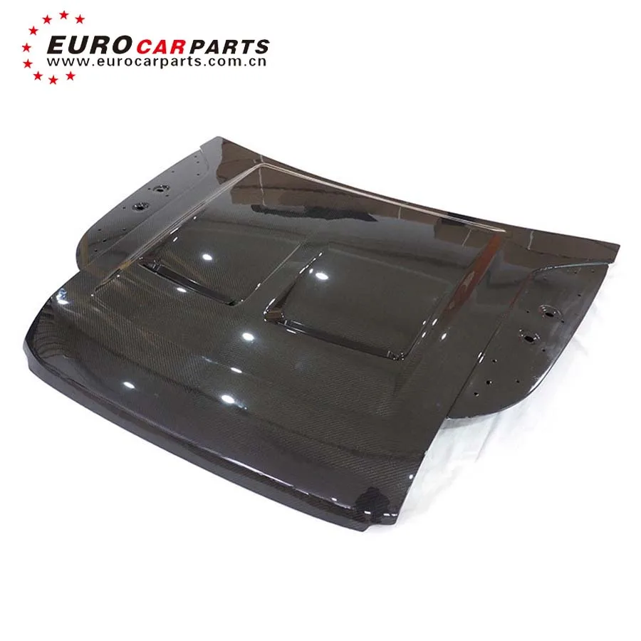 

Hot Sale High carbon fiber engine hood for RR defender 110 accessories
