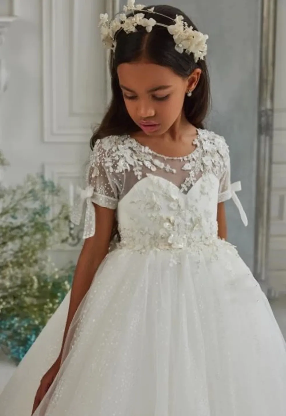 

Ball Gown Handmade Princess First Communion Dress Sheer Neck Kid Pageant Gown Flower Girl Dress