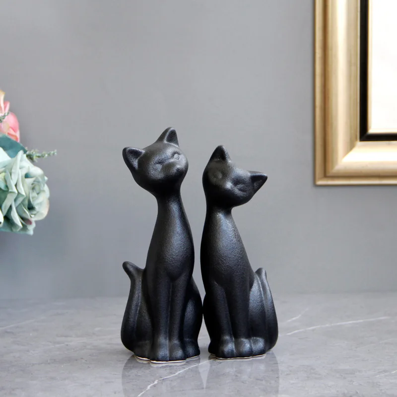 

Black Cat Figurine Decorative Ceramic Statue Home Decoration European Creative Wedding Gift Animal Figurine Home Decor Sculpture