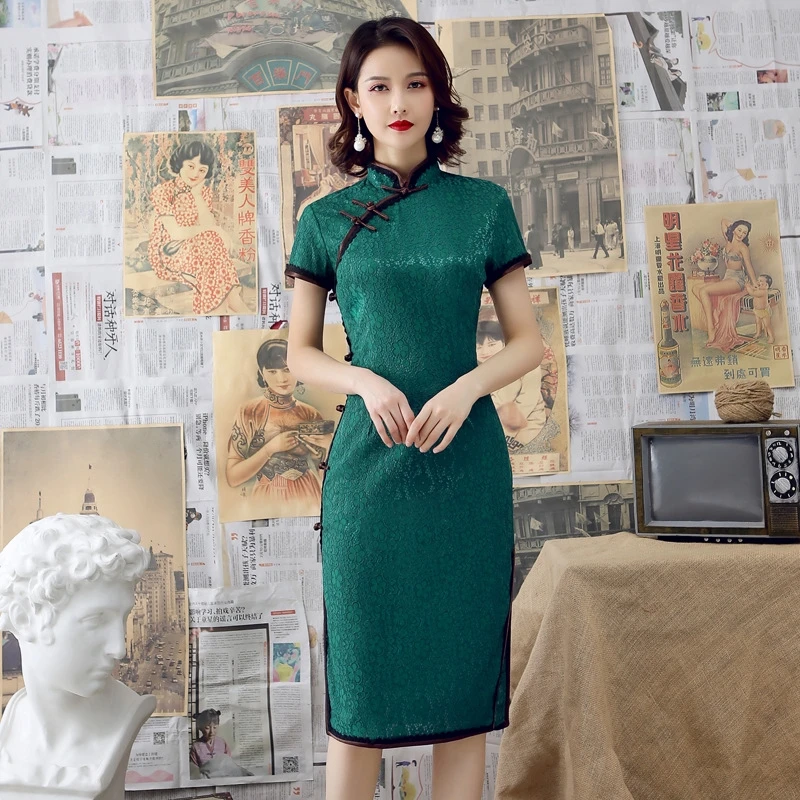 Traditional Qipao Chinese Cheongsam Autumn Lace Dress Handmade Button Elegant Vintage Women Long Dresses Sexy Red Green Purple