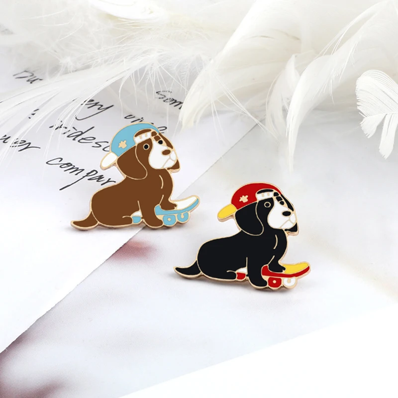 2pcs/set Fashion Brooch Sailboat Microphone Tooth Enamel Pin Cartoon Animal Cat Dog Horse Lapel Pins Badge Jewelry for Girl Boy