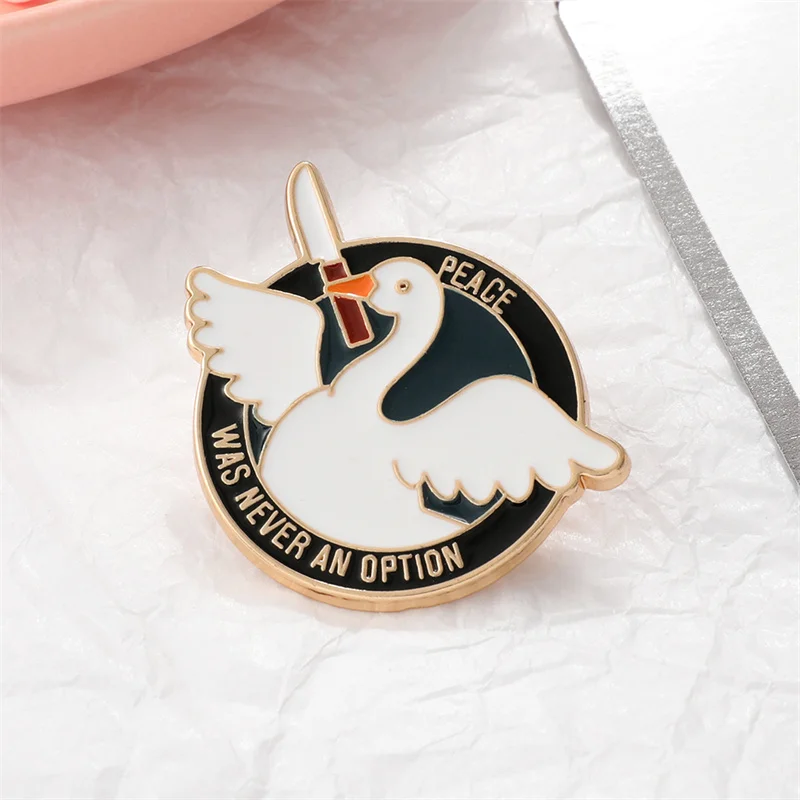 Untitled Goose Game Manga Pins - Funny Meme Killer Brooch Party Accessory Collectible Badges for Gaming Fans