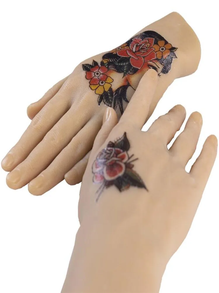 

Silicone Simulation Female Hand Mannequin, Tattoo Practice, Real Inverted Hand, Nail Beauty Doll, B066, 1 Pair