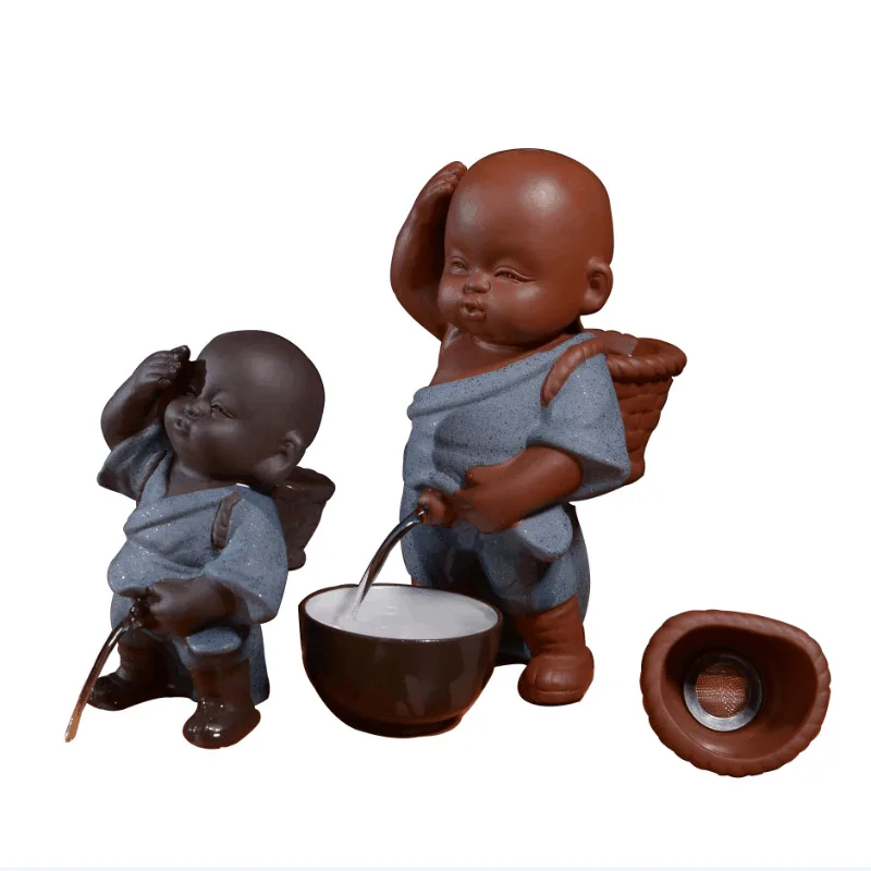 Purple Sand Tea Pet Peeing Little Monk Ornaments Creative Pee Child Doll Spray Water Ceramic Figure Crafts Tea Filter Accessorie