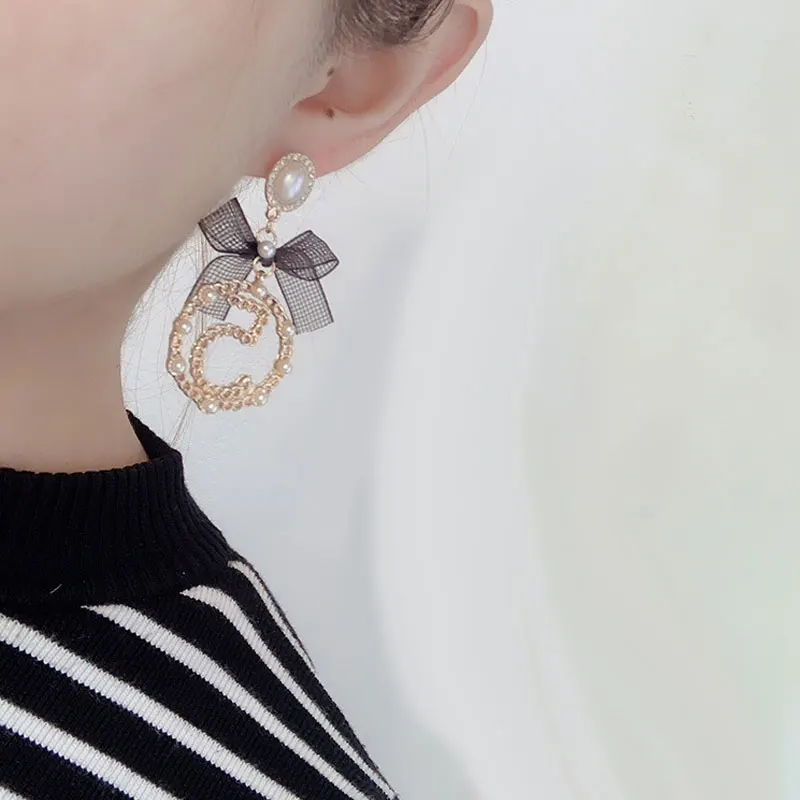 Round Rhinestone Letter Earrings Geometric Long Drop Earrings Women Italy Brand Earings Jewelry
