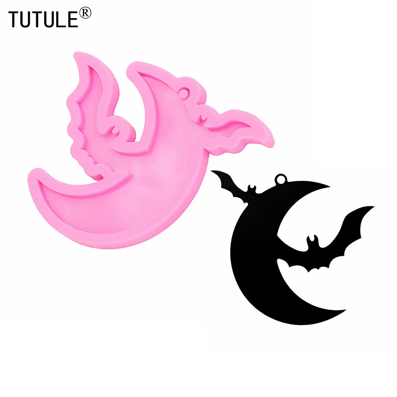 Shiny Bat & Moon Scary Keychain Moonlight Earrings Silicone Mold-Resin Jewelry Mold- bat-Keychain silicone Polymer Clay molds