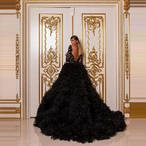 Luxury Black Prom Dresses Illusion Beaded Tiered Tulle High Front Slit Long Sleeves A-line Custom Made Formal Gowns