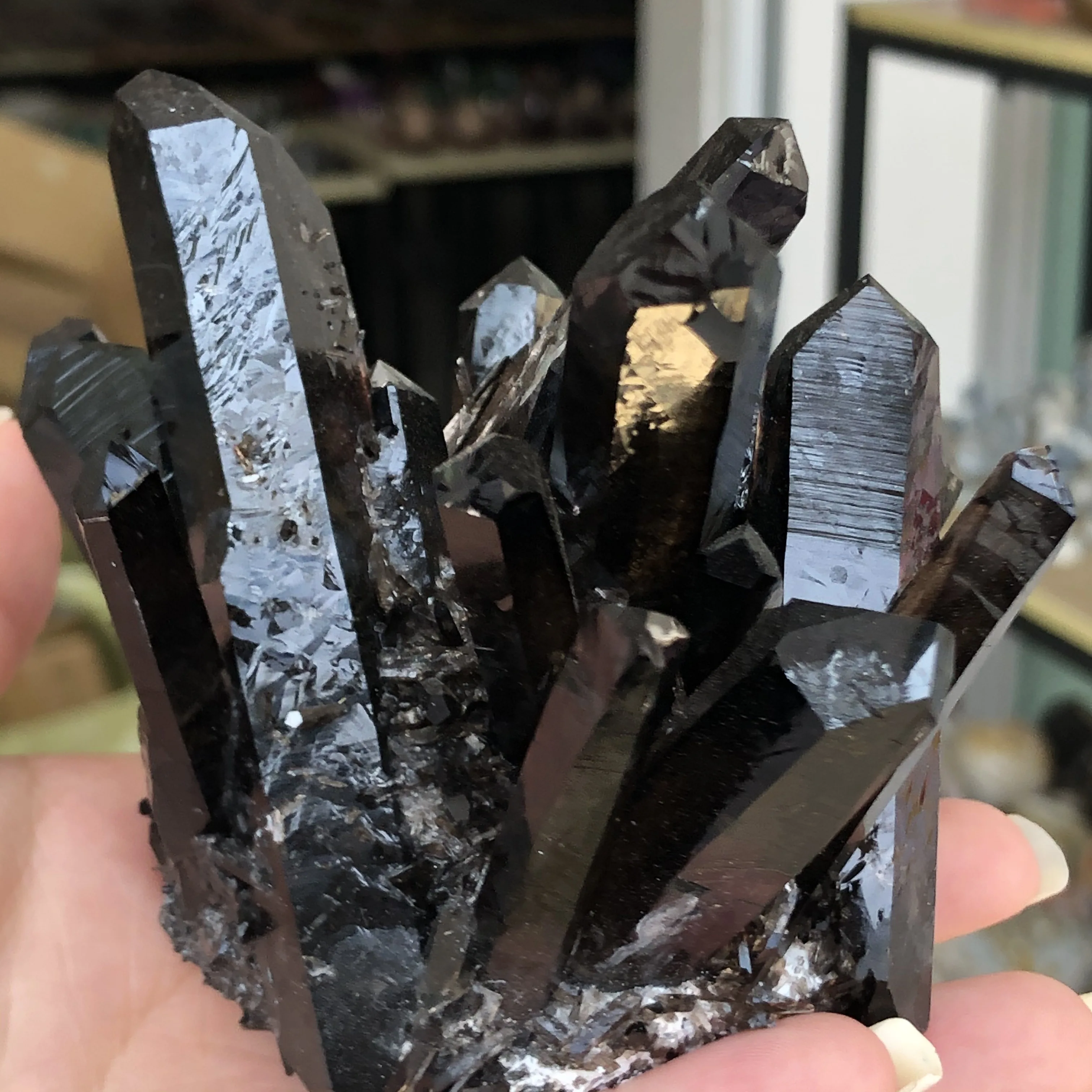 Natural Rock Quartz Crystal Cluster Black Crystal Mineral Specimen Home Decoration Healing Gemstone