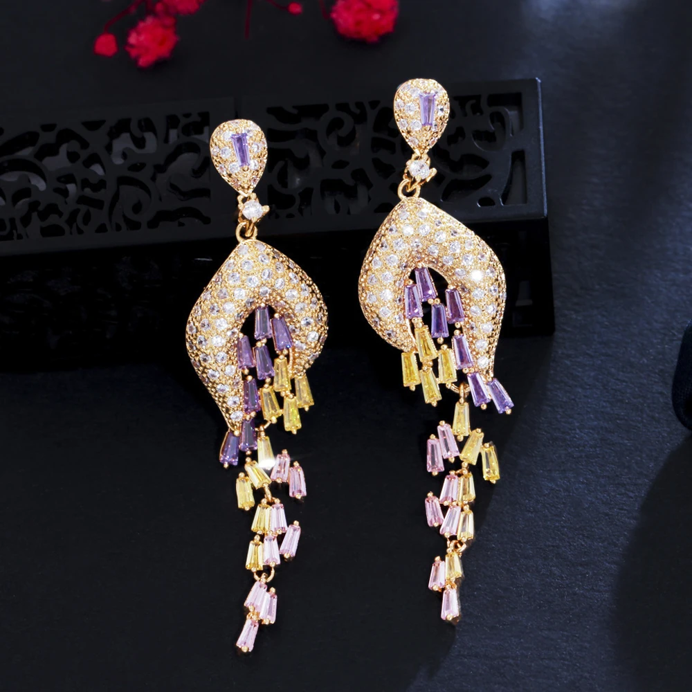 

ThreeGraces Gorgeous Dubai Gold Color Long Multicolor Cubic Zirconia Geometric Dangle Earrings for Ladies Party Jewelry E1295