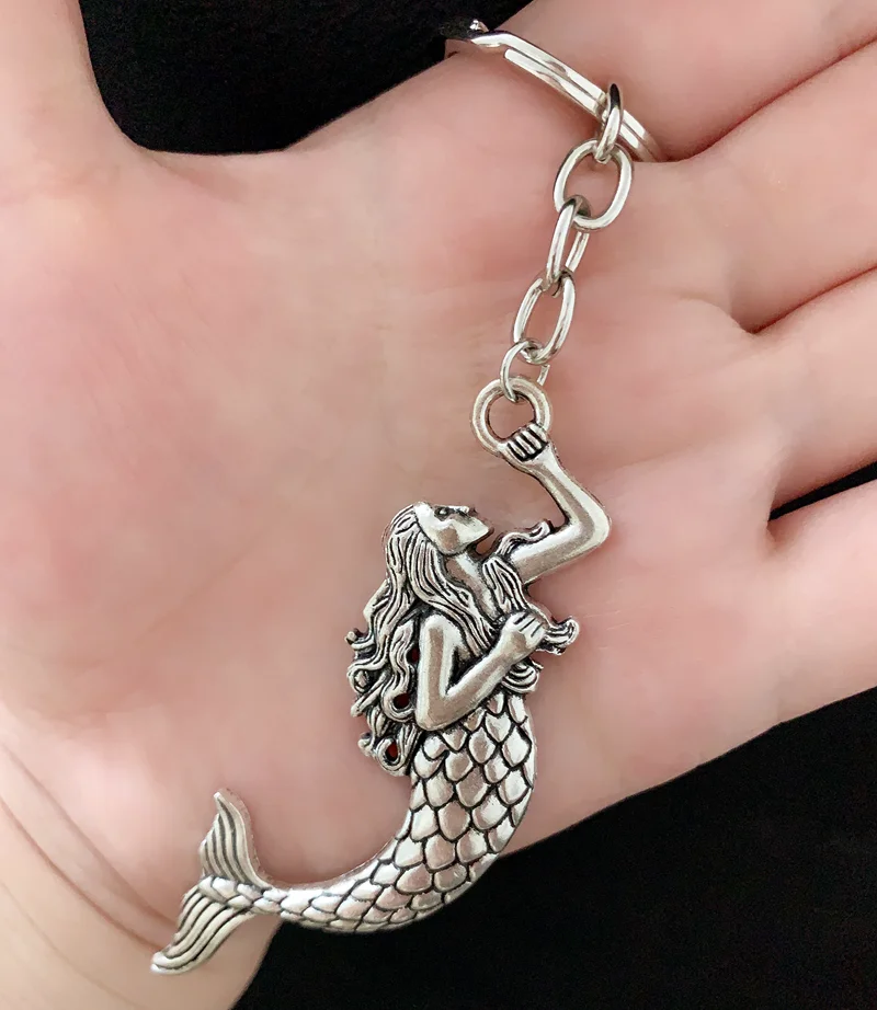 1 piece romantic mermaid dream sea keychain alloy pendant keychain, ladies gift jewelry.