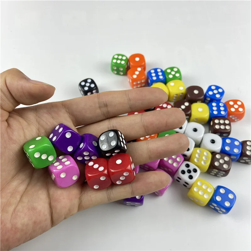 

10Pcs/Lot 16mm White Round Corner Drinking Dice Acrylic Hexahedron Dice Party Playing Games RPG Dice Club/Party/Family Games